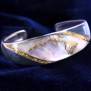 Hawaiian Islands Chain Bracelet Cuff. Kauai, Oahu, Maui, Big Island of Hawaii. Silver, 18k Gold, Mother of Pearl.