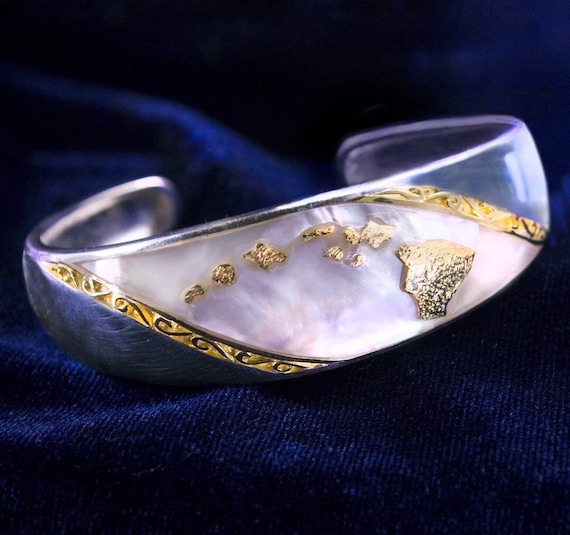 Hawaiian Islands Chain Bracelet Cuff. Kauai, Oahu, Maui, Big Hawaiian Islands Chain Bracelet Cuff. Kauai, Oahu, Maui, Big