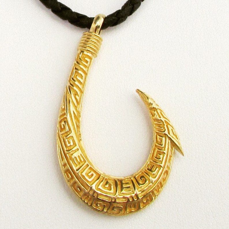 Polynesian Tribal Maui 18K Gold Vermeil Fishing Hook Necklace Pendant Polynesian Tribal Maui 18K Gold Vermeil Fishing Hook Necklace Pendant