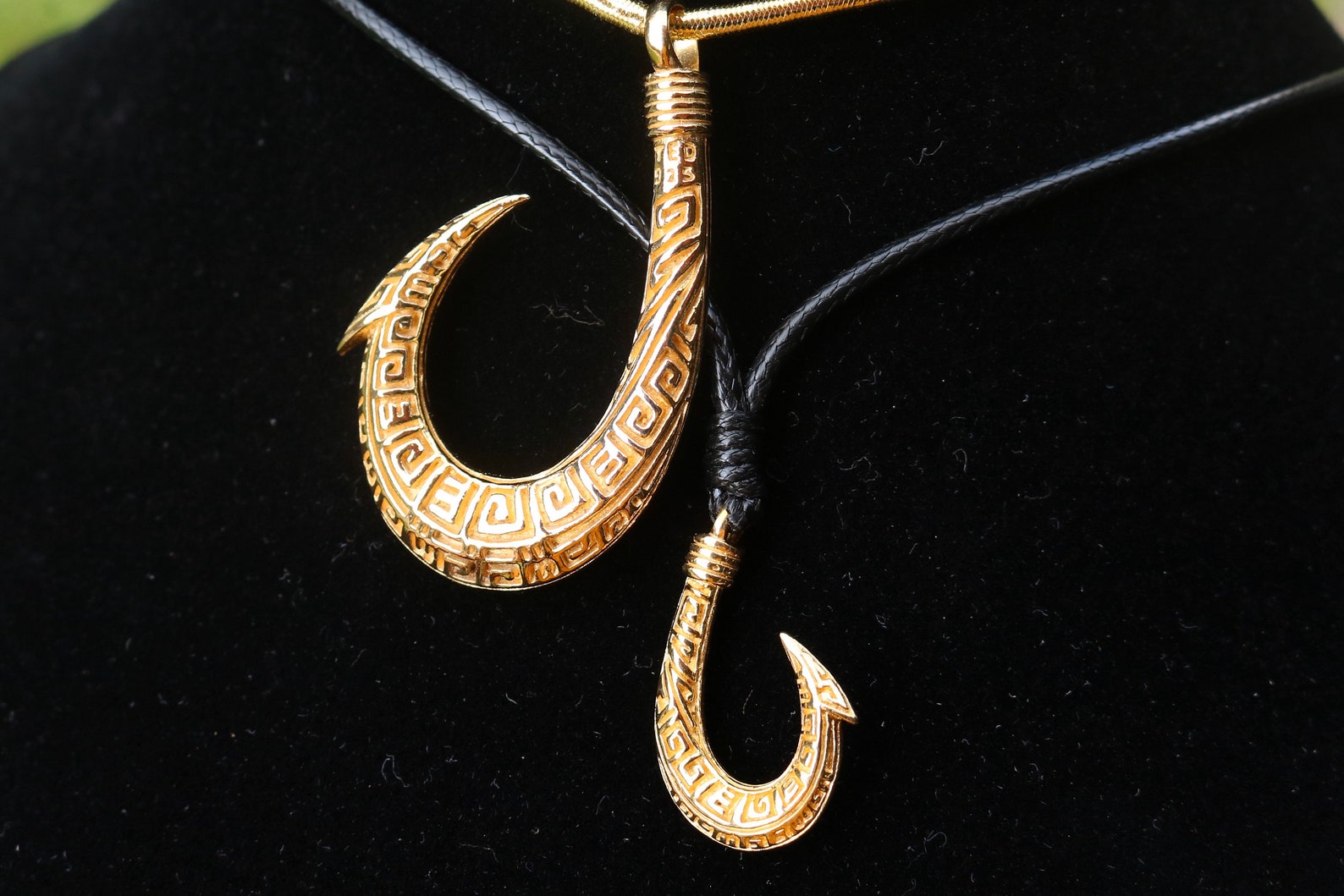 Polynesian Tribal Maui 18K Gold Vermeil Fishing Hook Necklace Pendant Polynesian Tribal Maui 18K Gold Vermeil Fishing Hook Necklace Pendant