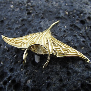 18K Gold Vermeil Manta Ray Necklace Pendant | Ocean | Beach | Gift | Jewelry | Handmade | Unique