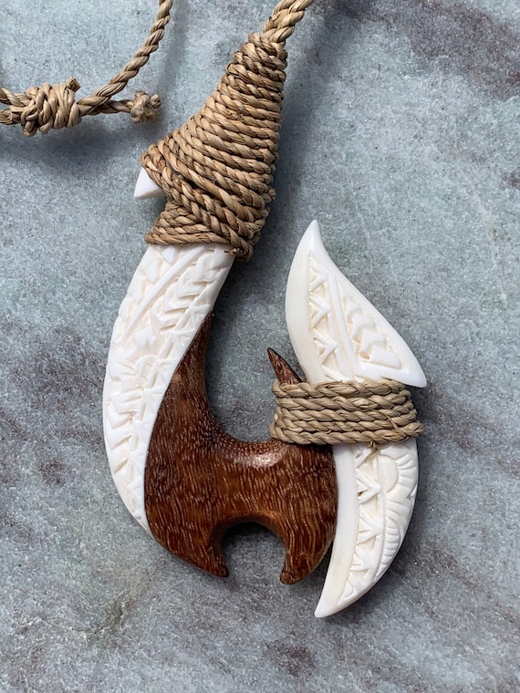 Hawaiian Maui Makau Traditional Native Fish Hook Necklace Pendant. Wood and Bone Carved.