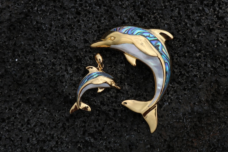 18K Gold Vermeil Aumakua Dolphin Necklace Pendant Abalone Paua Shell Sterling Silver 18K Gold. Mother of Pearl