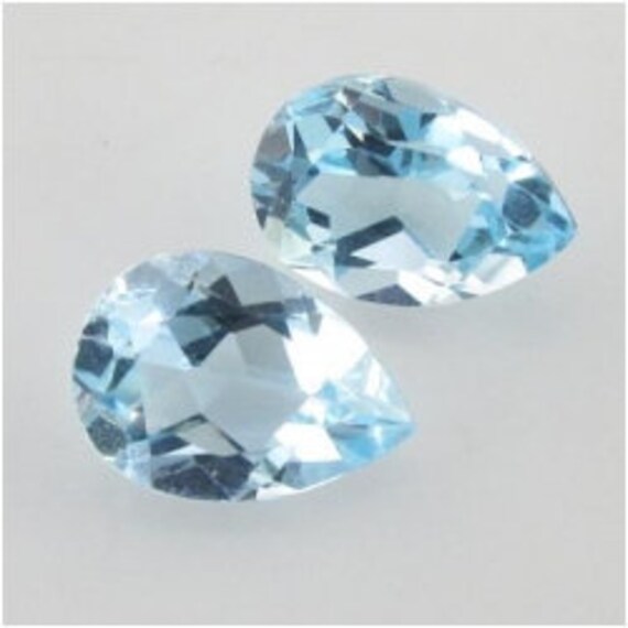Natural Sky Blue Topaz Loose Gemstone Lot of 3x5mm To 10x14mm Pear Faceted Cut