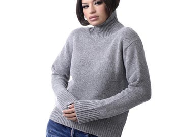 Turtle Neck Knitted Sweater - Gray