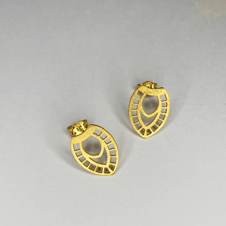 Fashionable and geometric silver stud earrings Gold