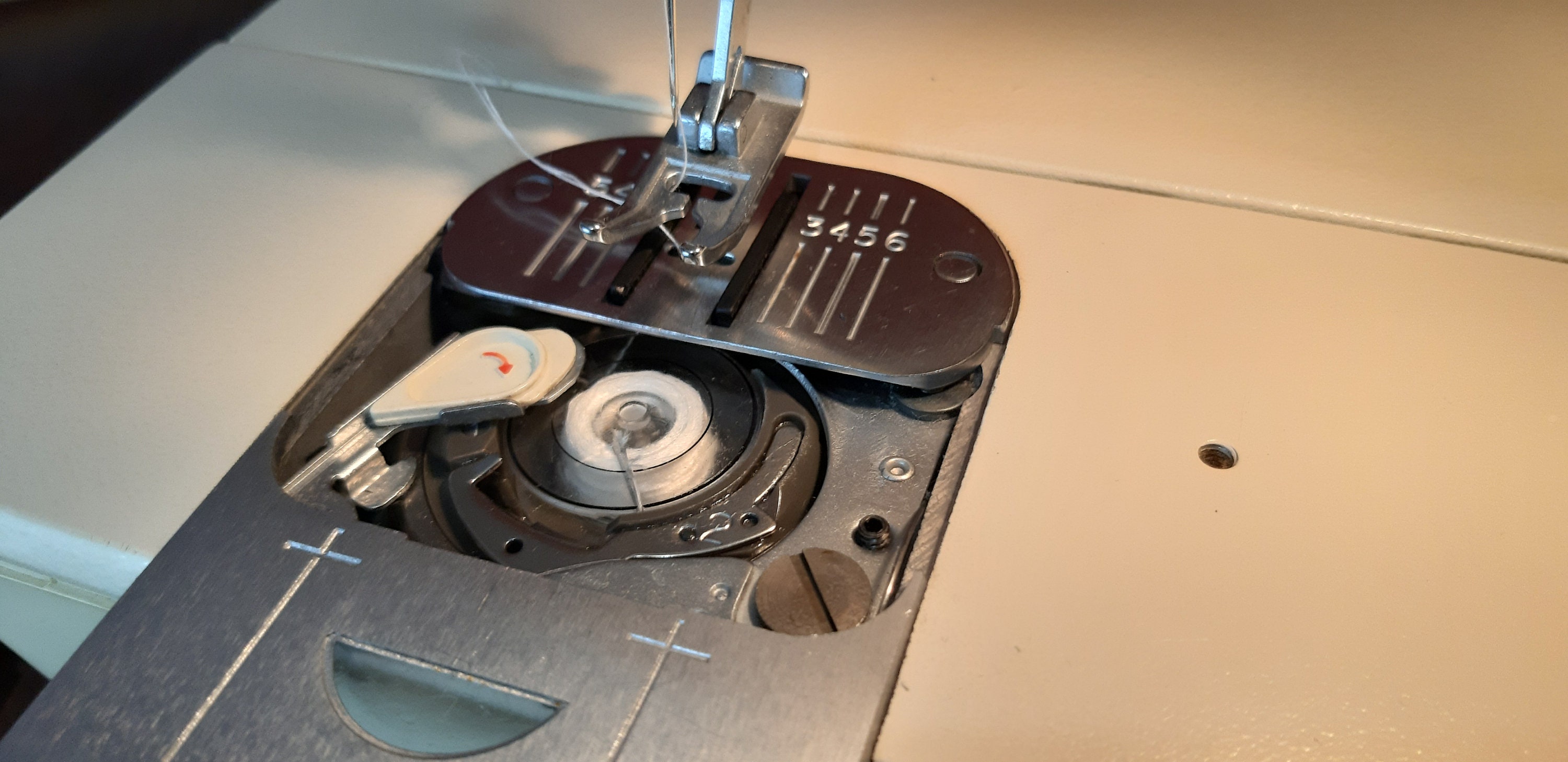 Singer Futura 2000. Sewing Machine With Many Embroidery Etsy Polska