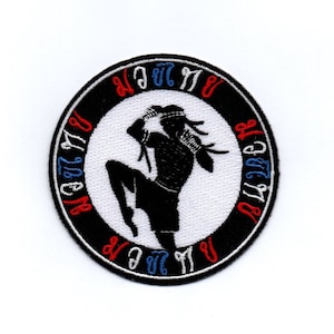 Muay Thai - Iron on Sew on Embroidered Badge Applique Motif Patc