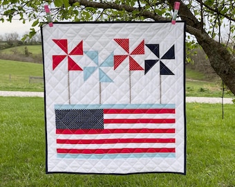 Patriotic American Flag Mini Quilt Pattern - PDF Digital Download
