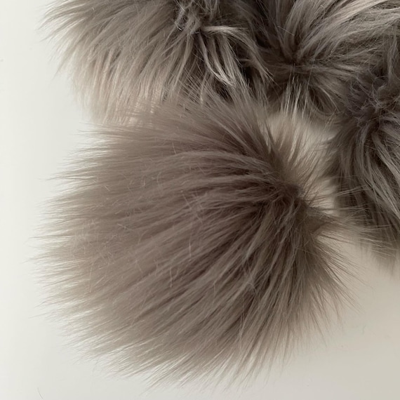Silver Fox Faux Fur Pom Pom - Etsy display picture 3