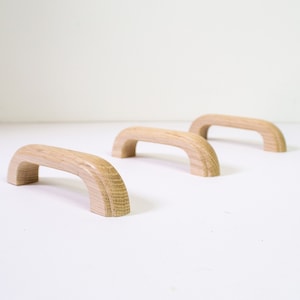 Poignées de tiroir rétro en bois de chêne, poignée minimaliste Poignées d&#39;armoire modernes, poignée d&#39;armoire en bois, poignées de porte d&#39;armoire, poignée D de garde-robe