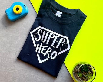 スーパーヒーローTシャツ、男の子、女の子、ティーンエイジャー向けのスーパーヒーローシャツ