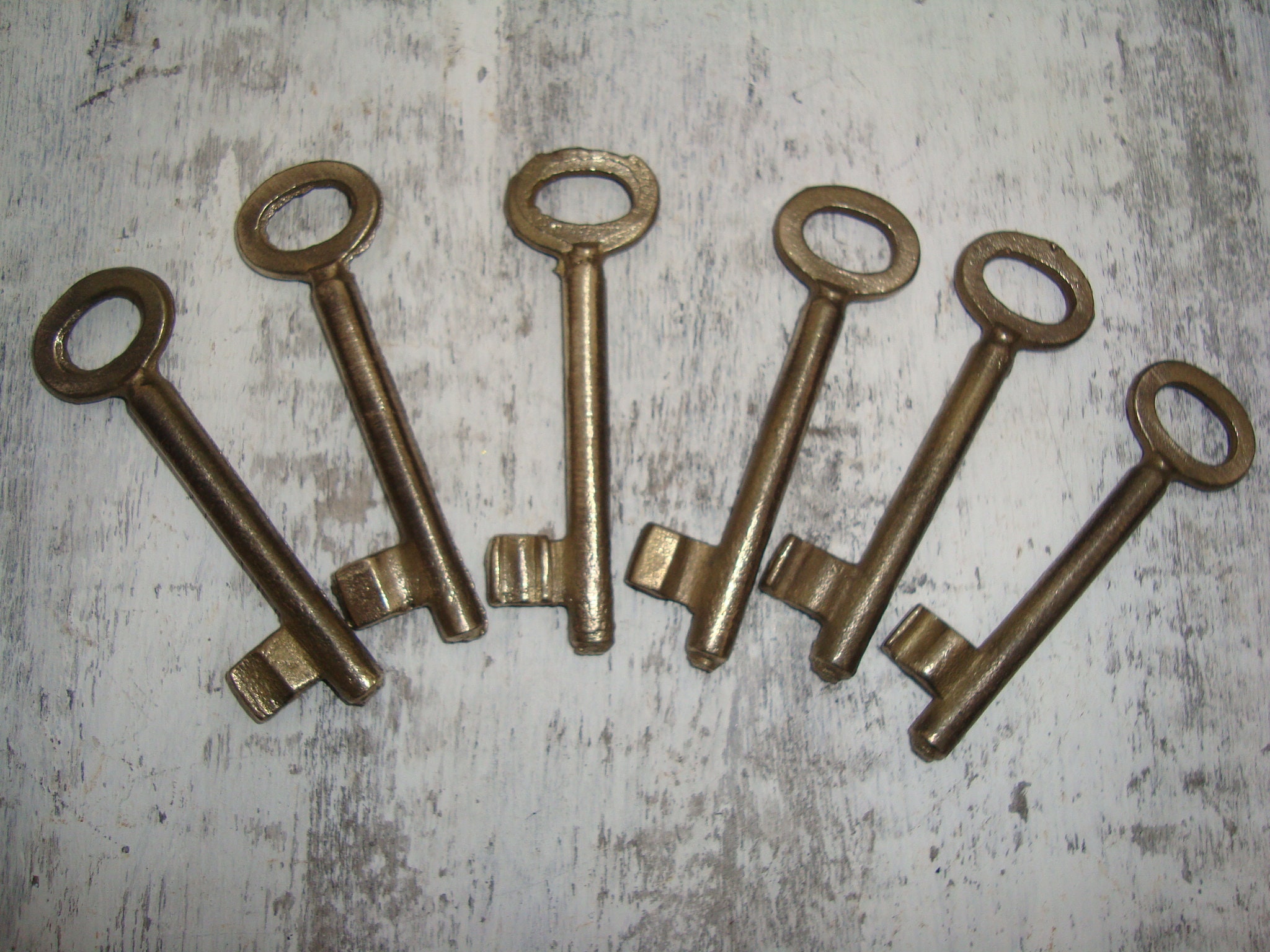 Skelett-Schlüssel - kleine Messing Schlüssel - Set aus 6 Messing Schlüssel - rustikale Schlüssel - antike Dietriche - alte rostige Schlüssel - Vintage Skelett Schlüssel