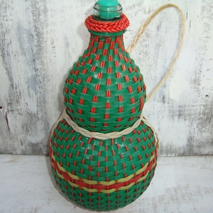 Vintage wrapped bottle, Vintage decorative wine bottle, Rustic alcohol bottle, Kitchen decor,wine glass bottle,Handmade knitted decanter.