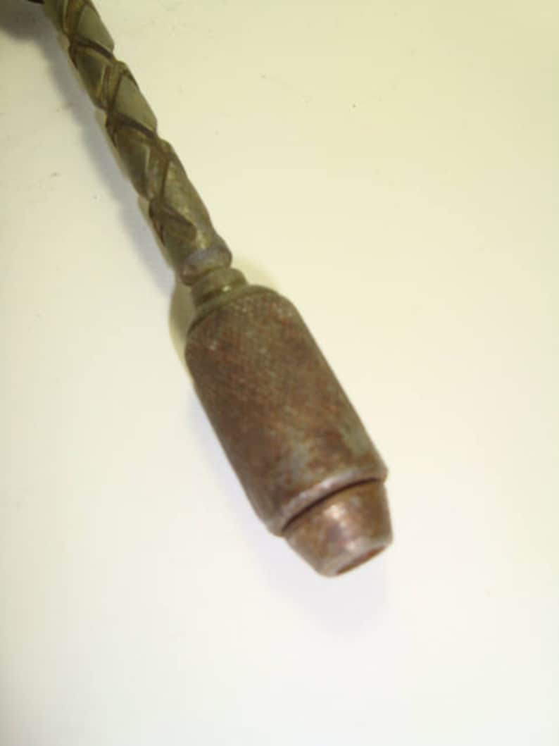 Old Ratchet Screwdriver, Vintage Hand Screwdriver, Flat Head Tip