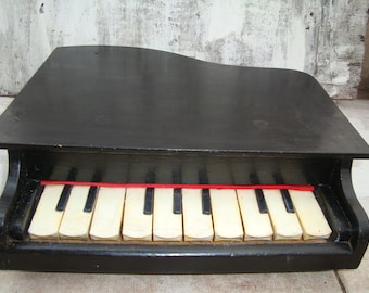 Wooden 2024 mini piano