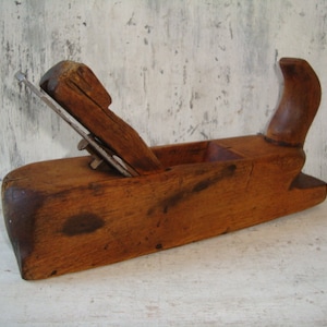 Old wooden grater, Antique wood grater, Handmade , Wood grain, Wood grater, Old grater, Old wooden machine, Woodworking tool, Retro tool