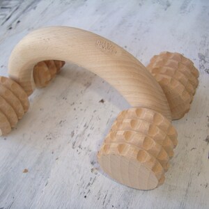 Wooden   Massager ,NEVER USED,Body massager, Hand massager, Massage tools,Wooden massage tool Wood massager, Back massager, Foot massager