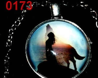 Amulet 173 native Wolf spirit Wolf spirit cabochon pendant necklace