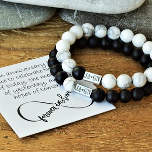 personalized bracelet for couples custom gift for boyfriend girlfriend anniversary date 1st 2nd one year initials for couple jewelry set