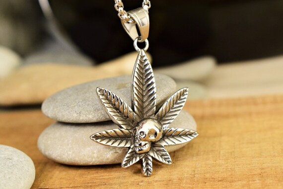 Leaf Pendant Men Hippie Necklace Men 