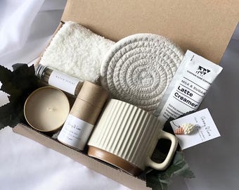 Holiday Gift Set | Cozy Gift Box | Gift For Her | Hygge Care Package | Self Care Spa Set | Thinking of You | Candle Gift | Customized Set
