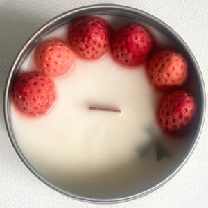 Strawberry Shortcake Dessert Candle |Soy Wax Candle |Fruity Fragrance Candle | Unique Candle Gift |Fa|