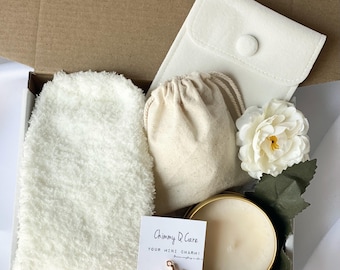 Hug In A Box, Encouragement Gift, Mom Gift Set, Hygee Gift Box, Thinking Of You Box, Cozy Care Package, Self Care Basket, Holiday Gift Box