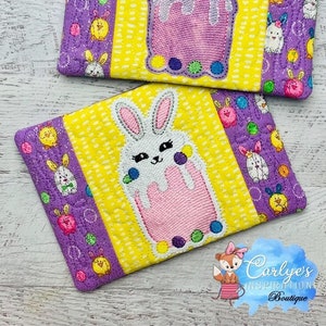 Bunny Cup VOLLEDIG In The Hoop Mok Vloerkleed Design - Pasen - 5x7 & 6x10 - Borduurwerk - ITH - Tutorial Inbegrepen