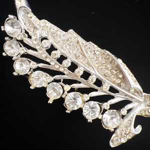 Antique Flower Brooch for Woman Birthday Gift, Vintage Brooch Mothers Day Gift for Her Flower Brooch Pin Vintage Gift