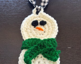 Crochet Snowman Gift Tag PDF Pattern