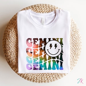 Gêmeos PNG Retro Sublimação, Zodíaco Arco-Íris, Camiseta Horóscopo, Zodíaco PNG, Rosto Sorridente, Aniversário de Maio e Junho, Presente de Gêmeos, Astrologia, Digital