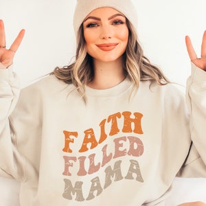 Fall Faith Filled Mama | Boho-golvende tekst PNG | Retro shirtsublimatie | Cricut gesneden bestand | Religieus cadeau | Cadeau voor haar | Trendy christelijk