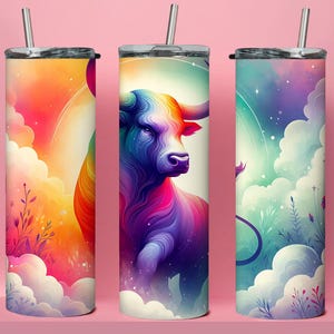 Regenbogen Stier Stier in Wolken Sternzeichen wickeln | 20 Unzen Skinny Tumbler Design mit Astrologie-Thema | Geschenk für Sternzeichen Stier Liebhaber Becher Geschenk