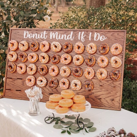 Tabla Muro para Donuts Blanco Oro Grande - Soporte para Donuts Barato -  Expositor Donuts Boda Comunion