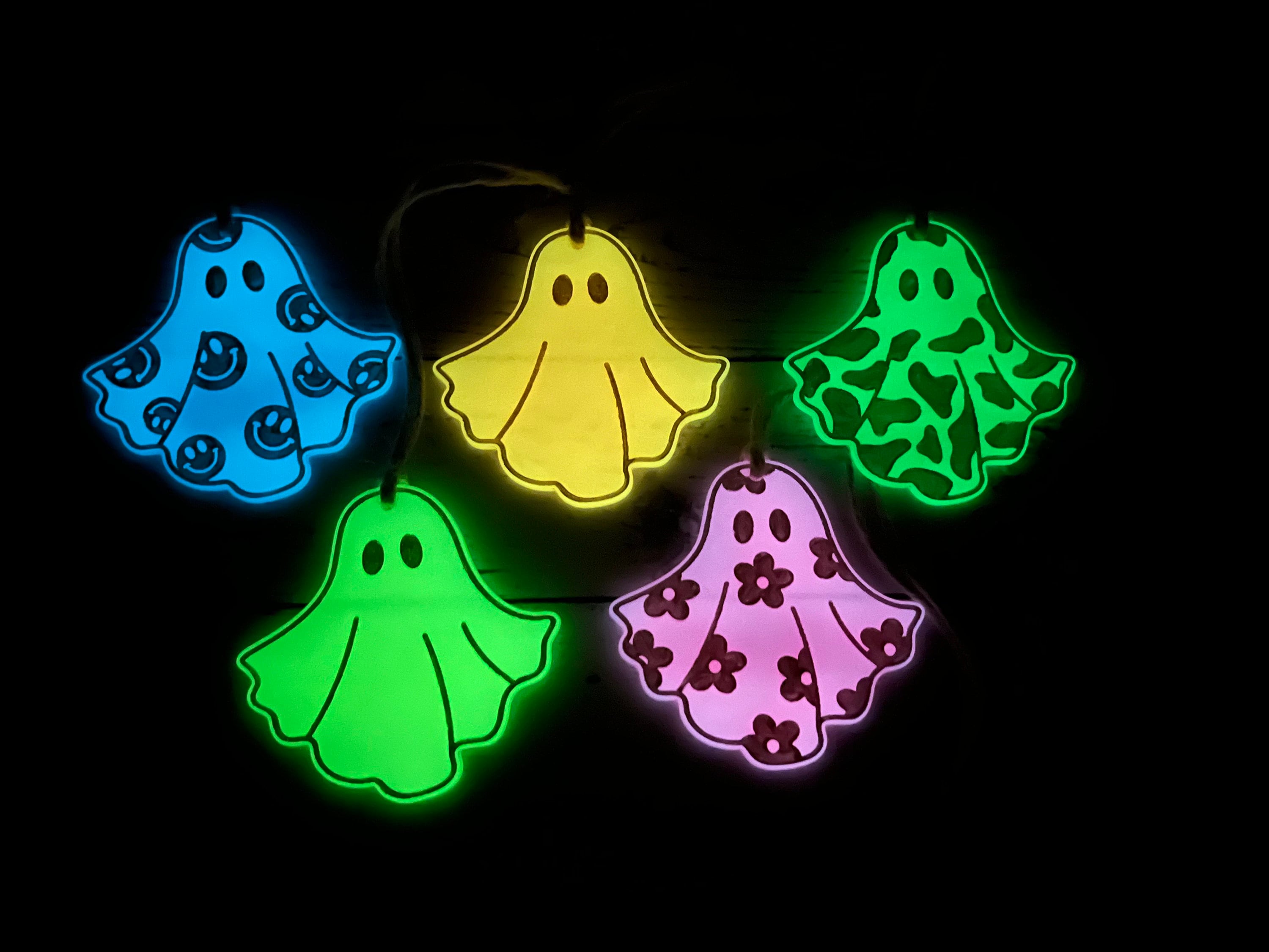 Retro Boo Basket Tag | Halloween Basket Tags | Personalized Ghost | Halloween Candy Basket Tag | Boho Halloween | Glow in the Dark