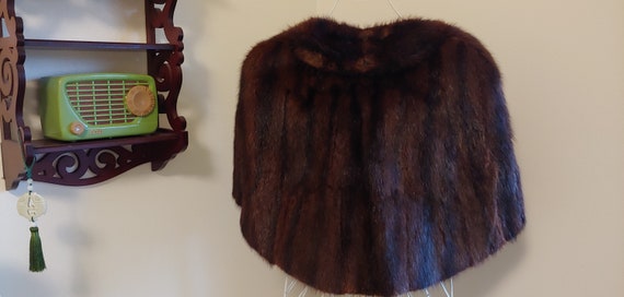 Beautiful Dark Brown Vintage Genuine Fur Stole - image 8