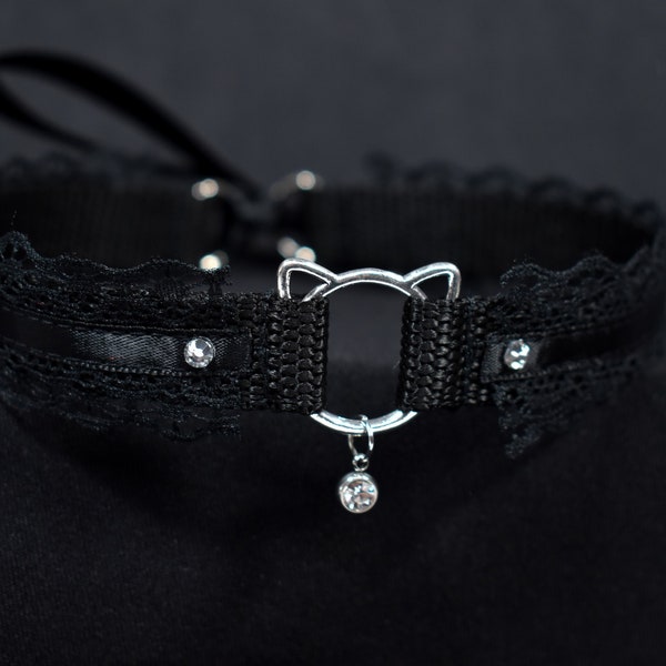 Made to your size / Black Kitty choker / kitten play collar / goth / alt fashion / emo / pet play necklace /