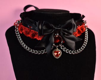 Made to your size / Black and red Luxe choker ( lined ) / kitten play collar / goth / alt fashion / pet play necklace / bdsm /