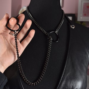Gunmetal + black heart ring Slip chain / Fashion version / goth / alternative / alt fashion / 18+