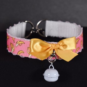 Made to your size / Banana choker / kitten play collar / kawaii / alt fashion / emo / pet play necklace / spring / flower