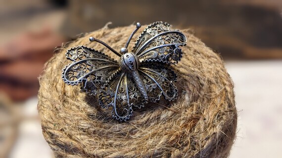 vintage silver  brooch "butterfly"   beautiful wo… - image 1