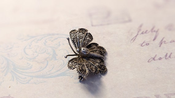 vintage silver  brooch "butterfly"   beautiful wo… - image 4