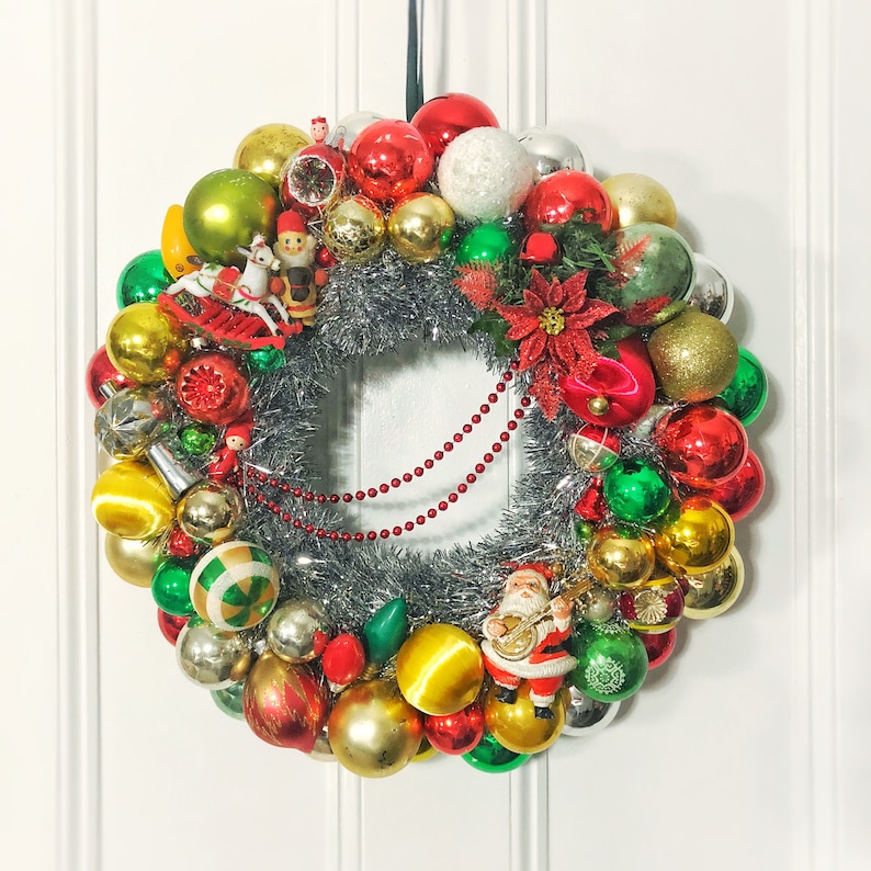 and Gold Ornaments Red Christmas Ornament Wreath Christmas Colors Silver Green