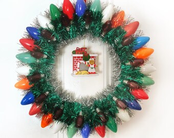 Christmas Lights Wreath - Multicolor - Silver Tinsel Garland - Fireplace Ornament