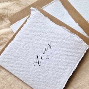 Handgemachte Sternzeichen Karte / Sternzeichen Geburtstagskarte / Kalligraphie Grußkarte auf Papier / Astrologie Geschenk / Umweltfreundliches Briefpapier