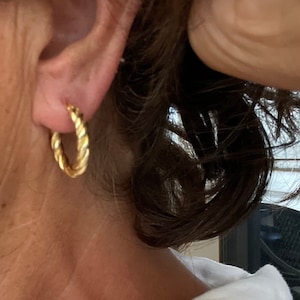 14K gold twisted rope hoop earrings,medium twisted rope hoop earrings,silver twisted hoop earrings,hollow hoop earrings,chunky medium hoops