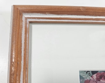 vtg solid wood whitewashed frame for 8 x 10 inch photo, ready to hang