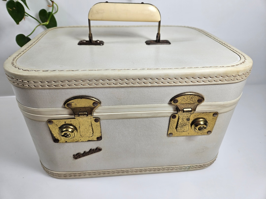 Vtg 50's Bel-air Train Case, Off-white // Cosmetic Case
