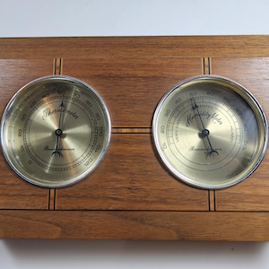 vtg hanging or tabletop wood indoor Thermometer & Humidity meter // Remembrance brand // not working